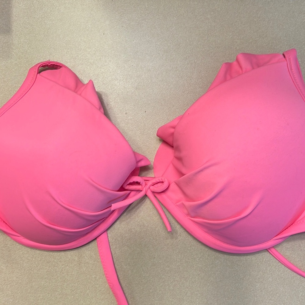 Victoria’s Secret swim bikini top